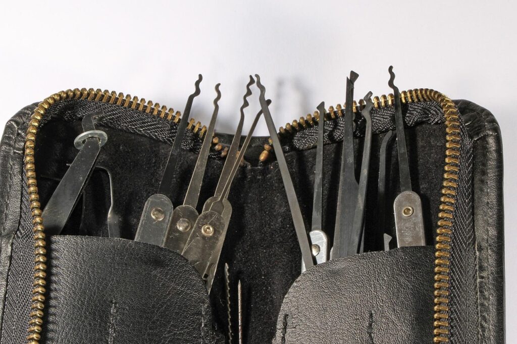 Lockpicking: Πώς Παραβιάζονται Κλειδαριές & Τρόποι Προστασίας
